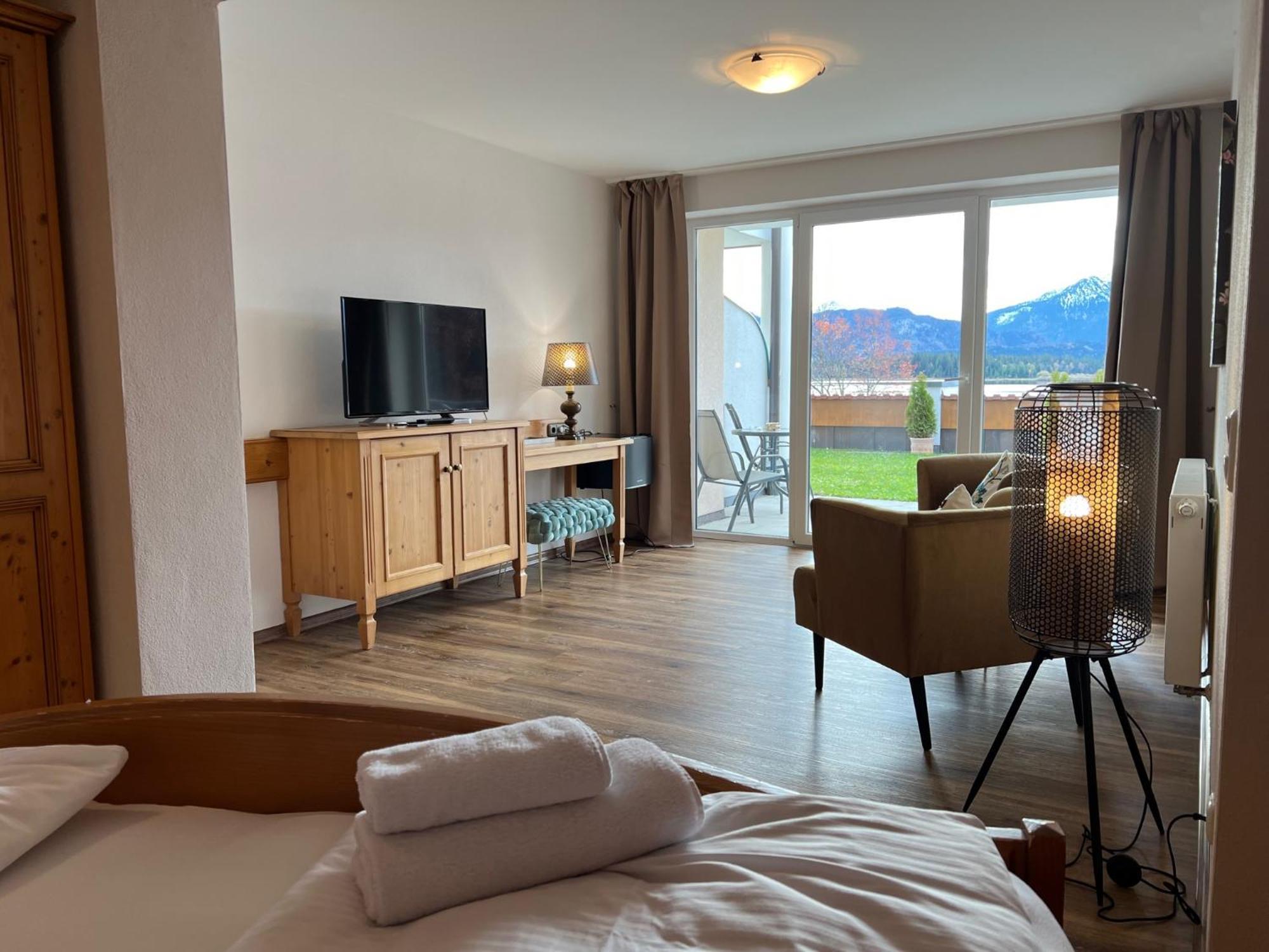 Hotel Fischer Am See Füssen Extérieur photo